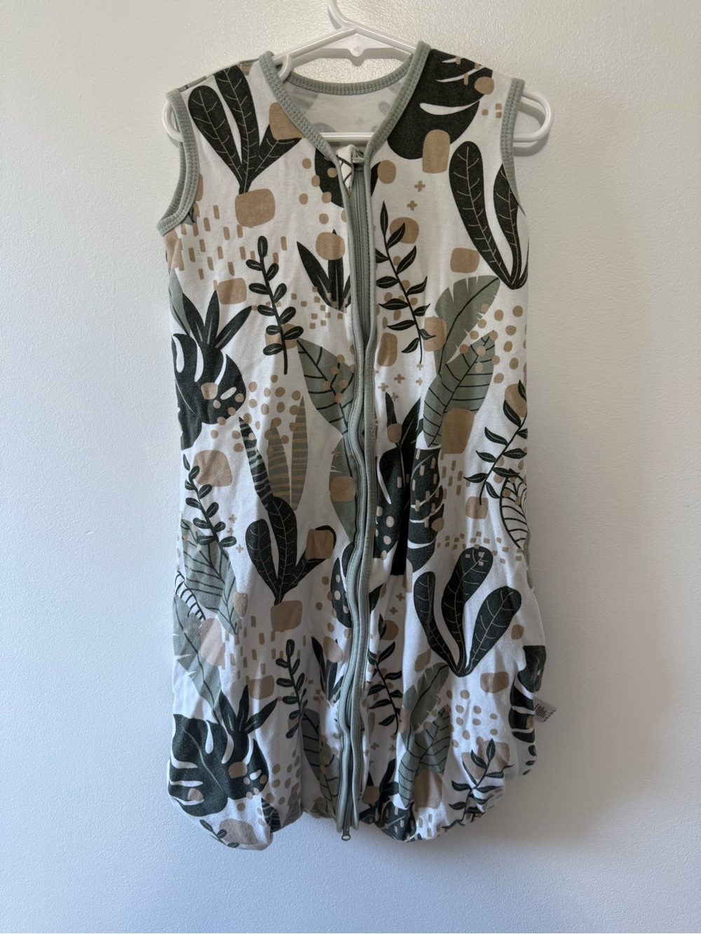 Sleeveless Baby Sleep Sack in White with Green & Tan Leaf Print